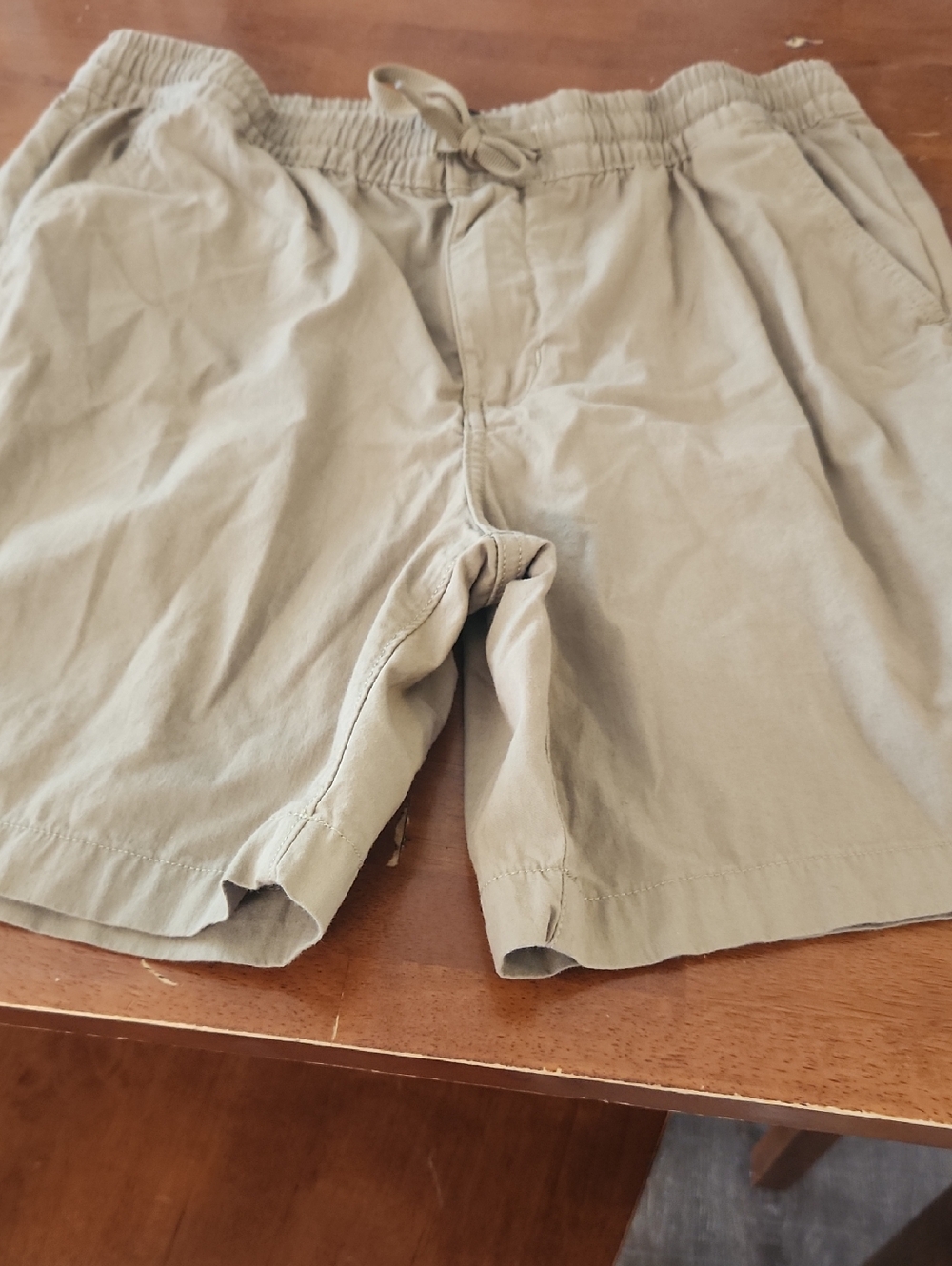 Patagonia Nomader Volley Short - Men's Size M Color Pelican (Beige/Tan)